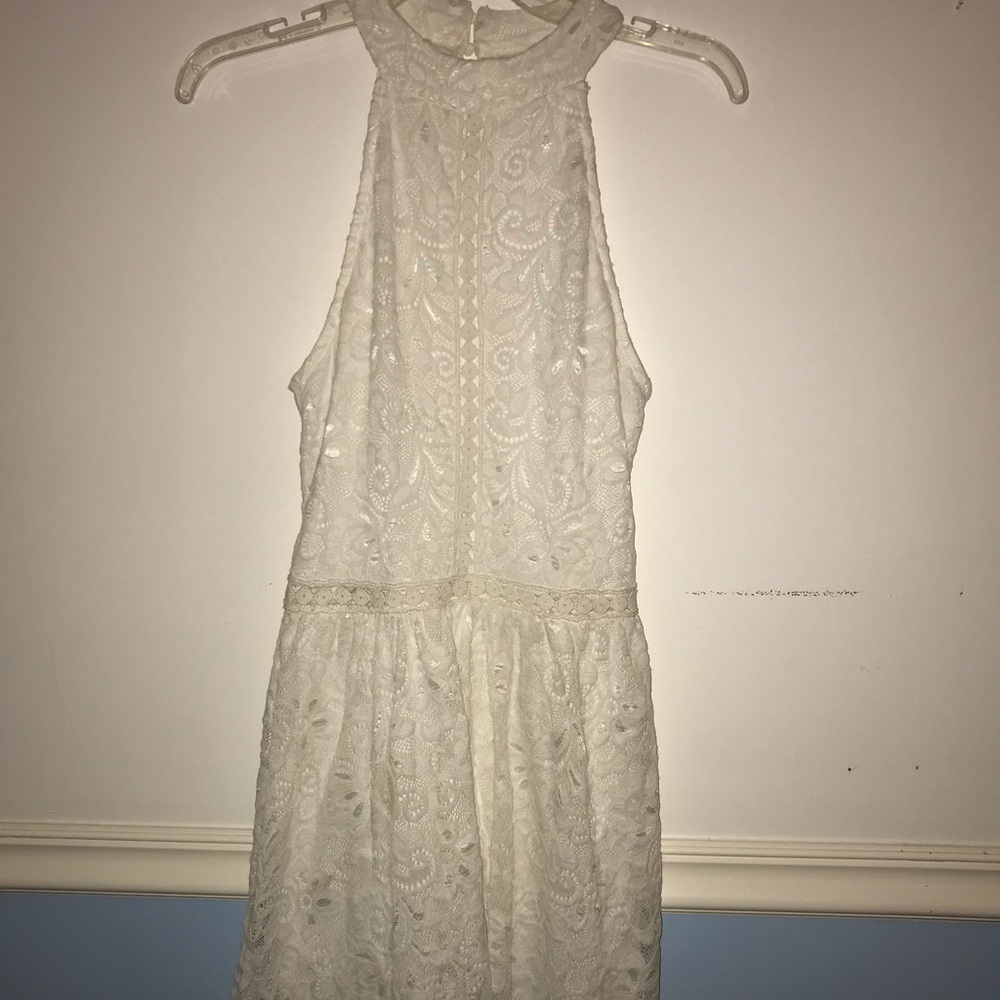 Sleeveless white dress